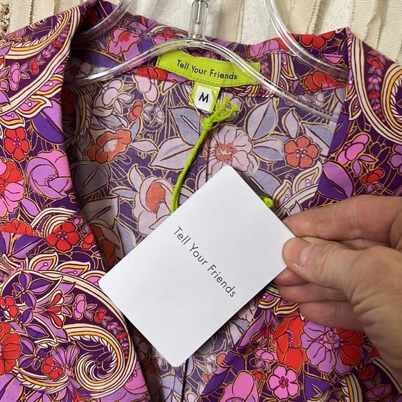 Tell Your Friends / Revolve NWT Basilica Paisley Blouse Size M - Picture 7 of 14